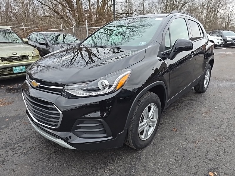 2022 Chevrolet Trax LT photo 3