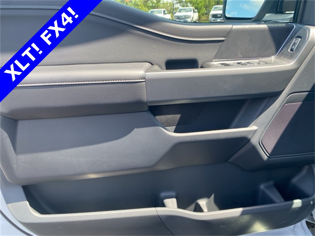 2025 Ford F-150 XLT photo 21