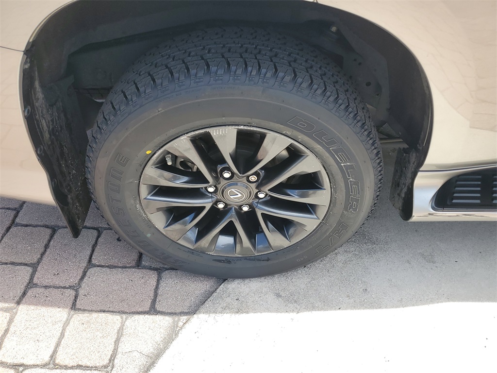 2021 Lexus GX 460 photo 7