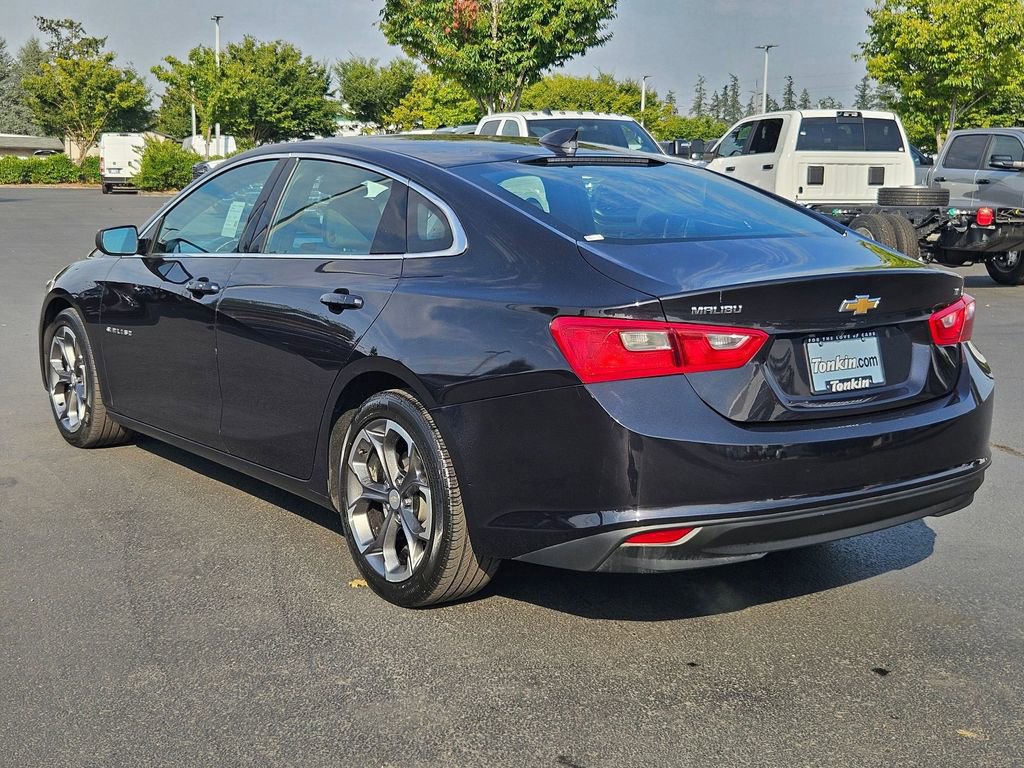 2023 Chevrolet Malibu 1LT photo 3