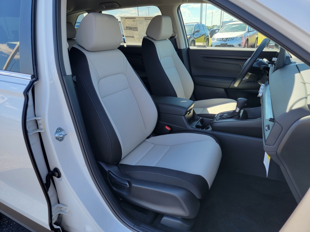2026 Honda CR-V LX photo 6