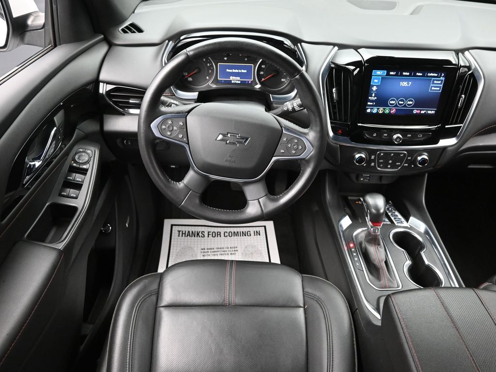 2022 Chevrolet Traverse RS photo 10