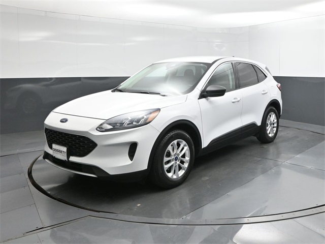 2022 Ford Escape SE's photo