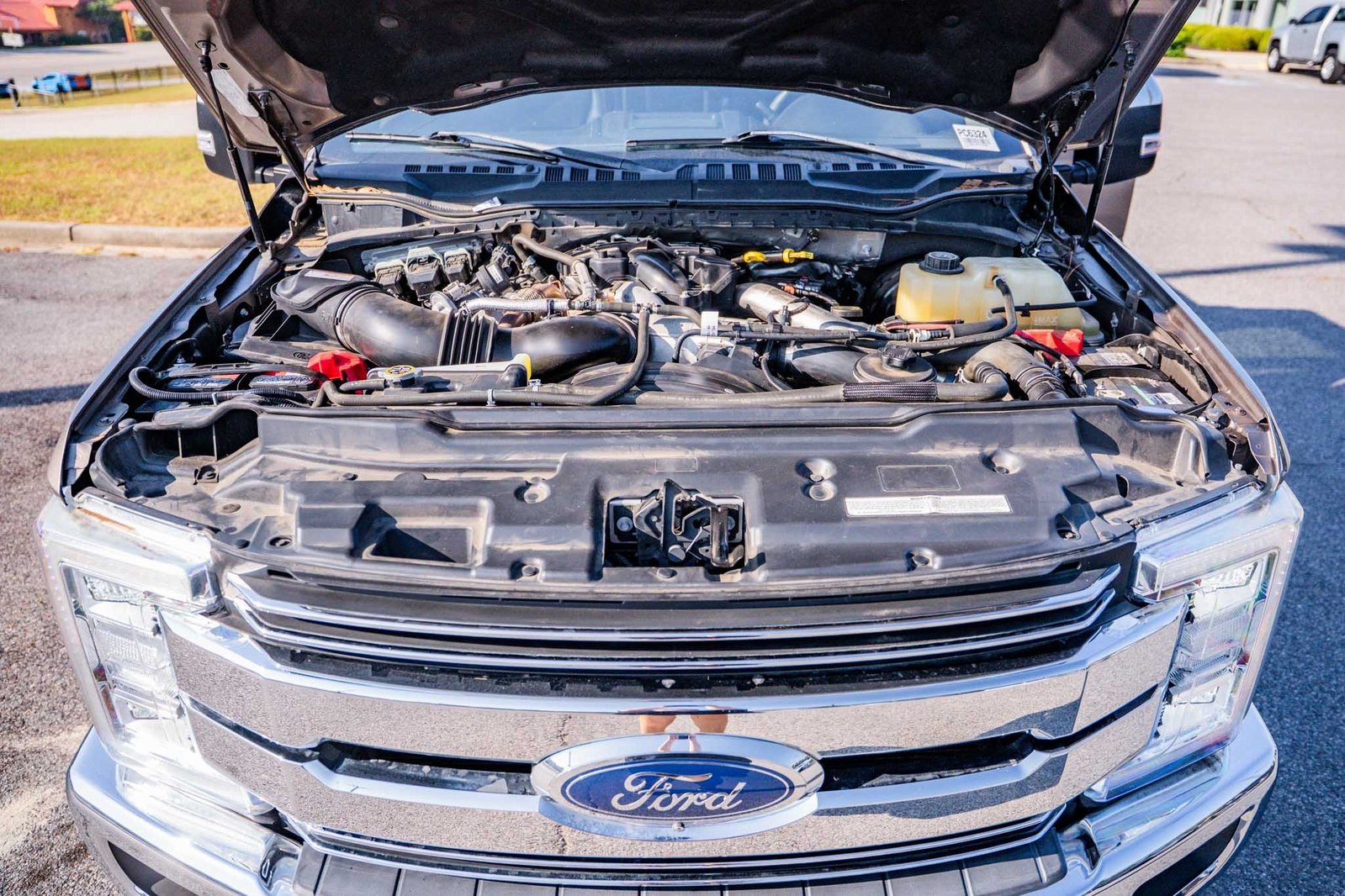 2019 Ford F-250 Lariat photo 20