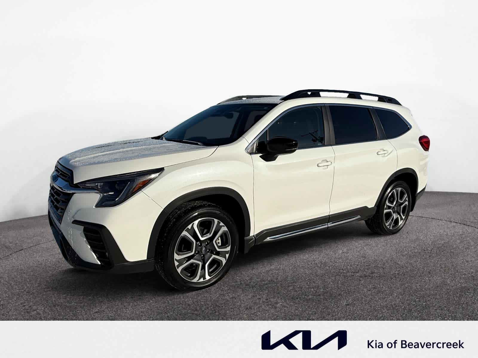 2024 Subaru Ascent Limited's photo