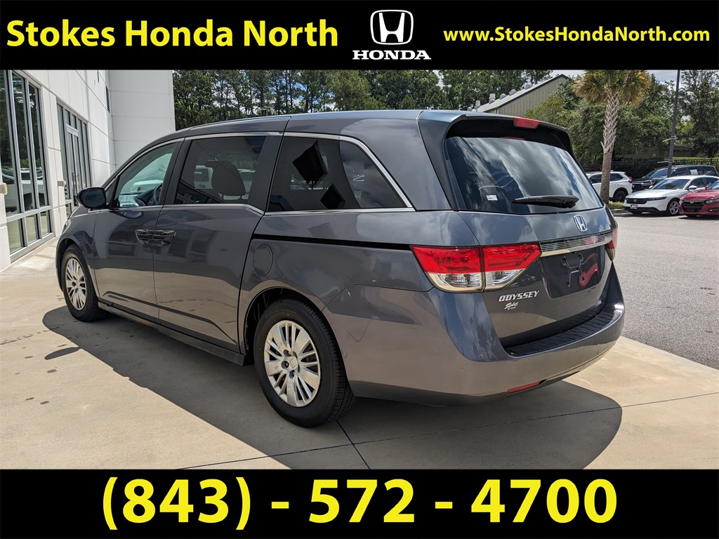 2016 Honda Odyssey LX photo 4