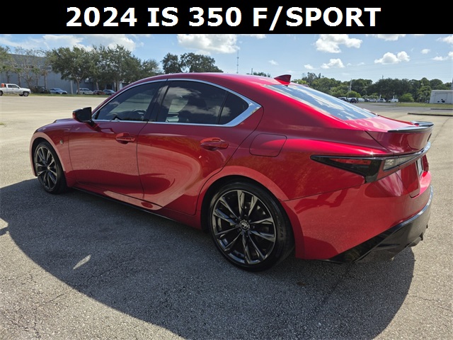 2024 Lexus IS 350 F SPORT photo 5
