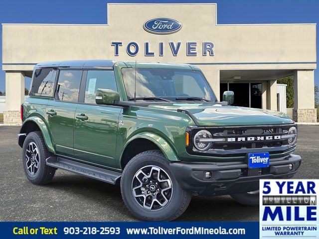 2025 Ford Bronco 4-Door Outer Banks's photo