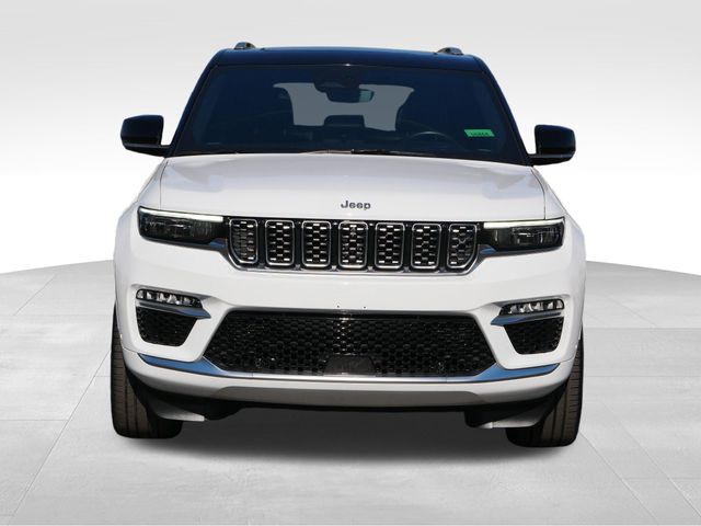 Used 2023 Jeep Grand Cherokee Summit with VIN 1C4RJHEG7P8817163 for sale in Burnsville, Minnesota