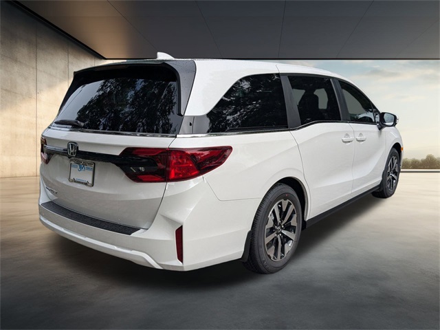 2026 Honda Odyssey EX-L photo 4