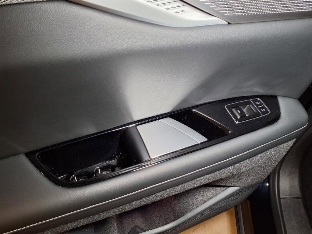 2025 Cadillac Optiq Sport photo 11