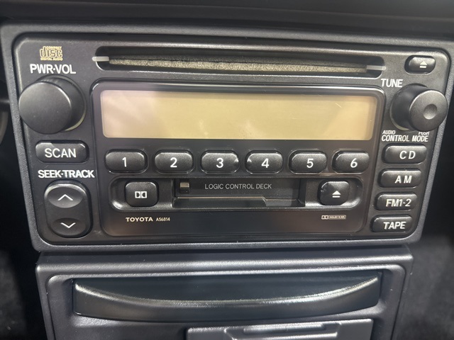2001 Toyota MR2 Spyder photo 28