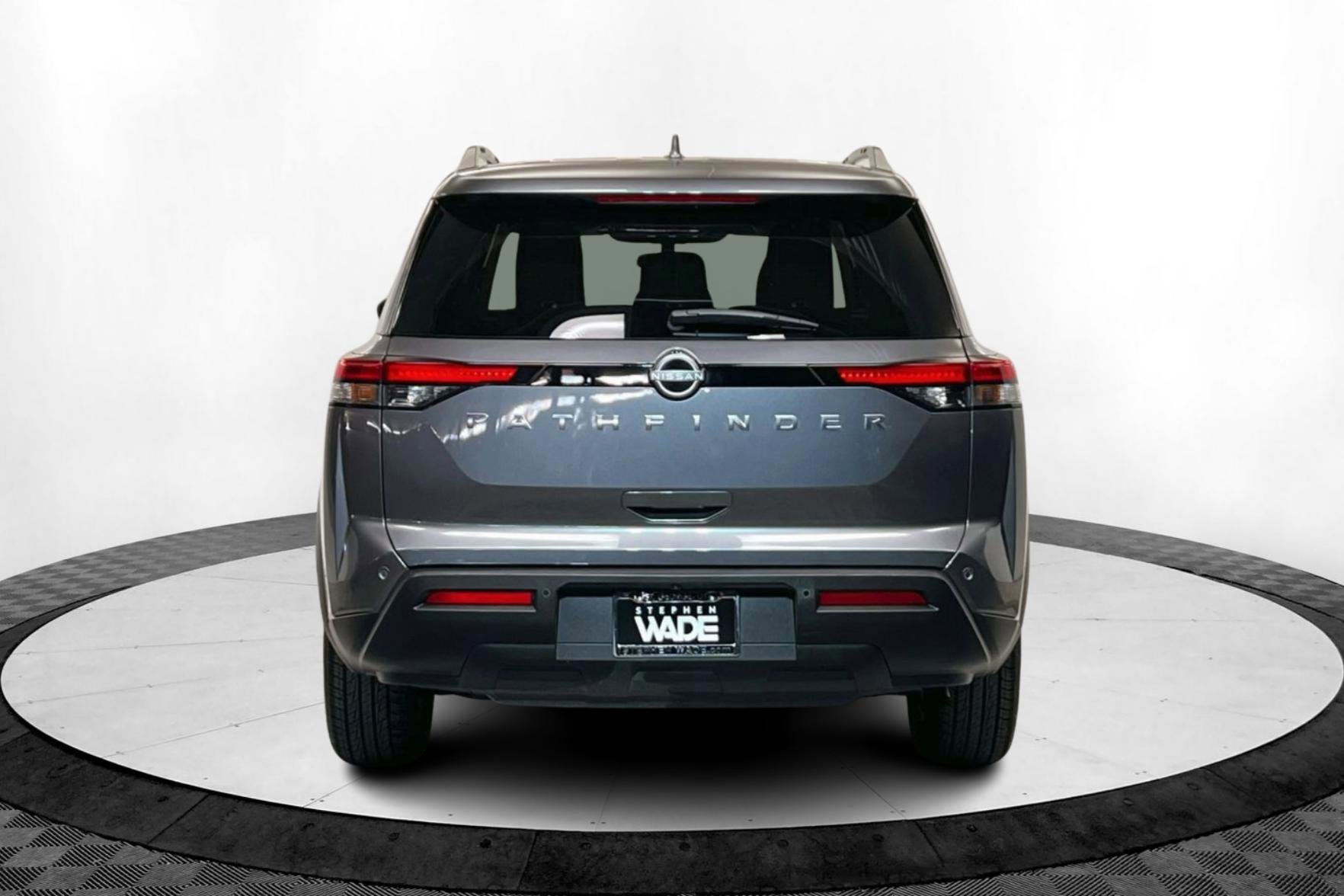 2025 Nissan Pathfinder SV photo 3