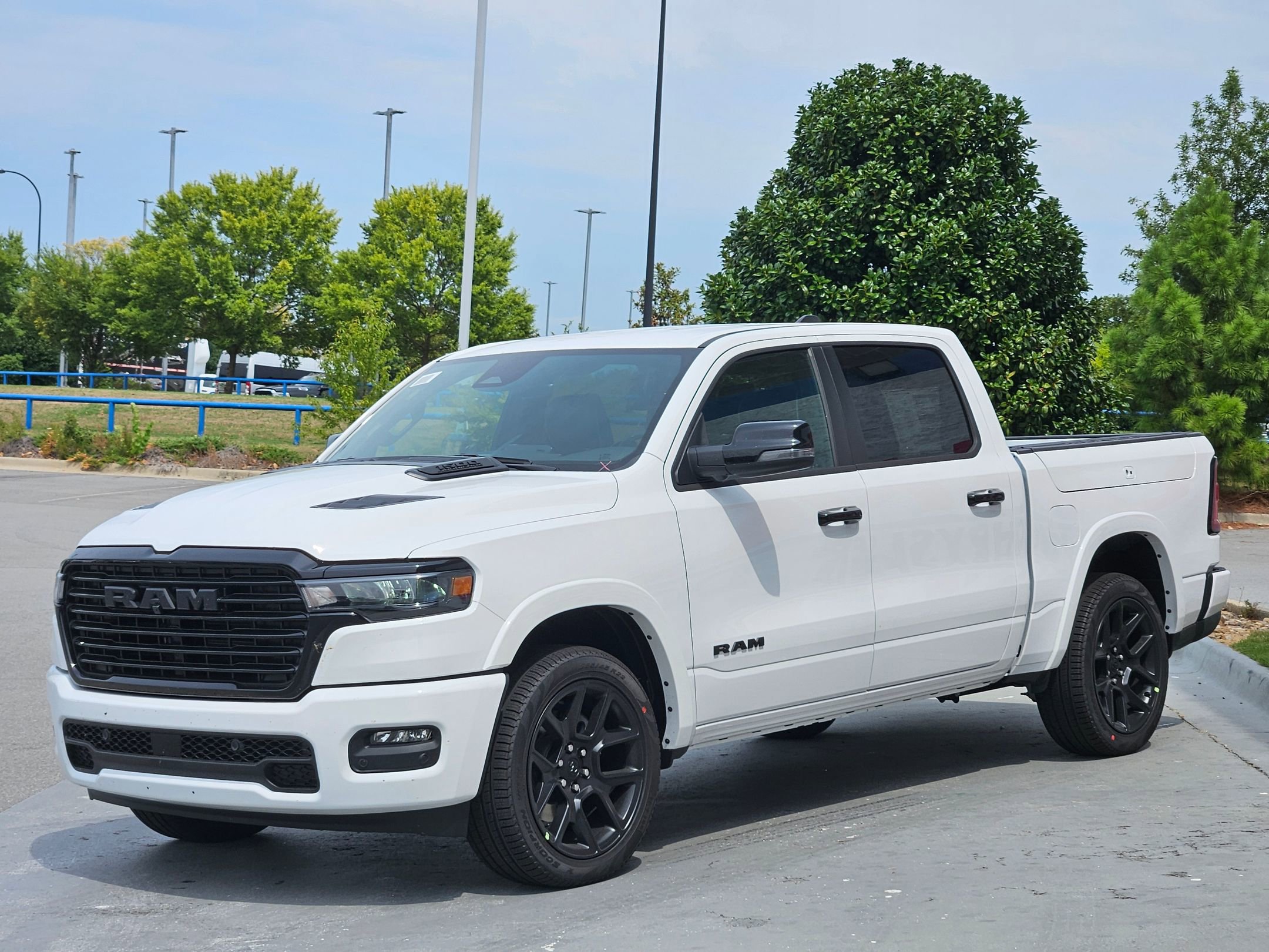 2026 Ram 1500 Laramie photo 3