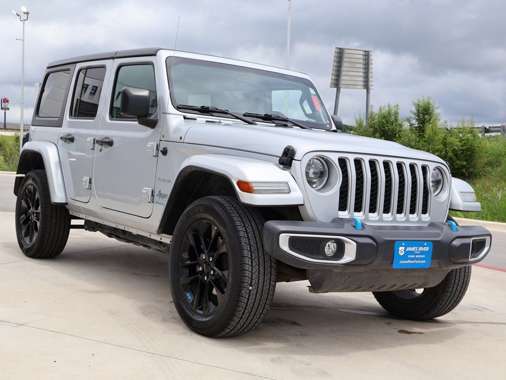 2023 Jeep Wrangler Sahara 4xe photo 5