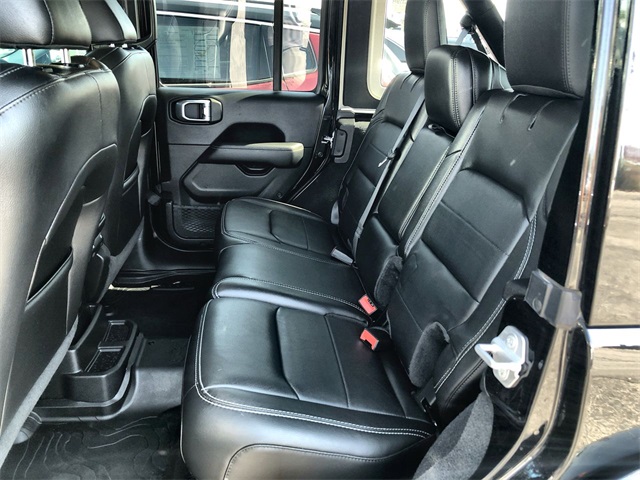 2020 Jeep Wrangler Unlimited Sahara photo 12