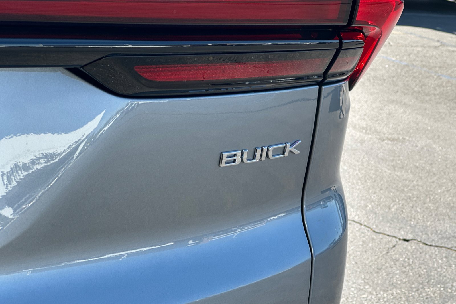 2026 Buick Enclave Sport Touring photo 7