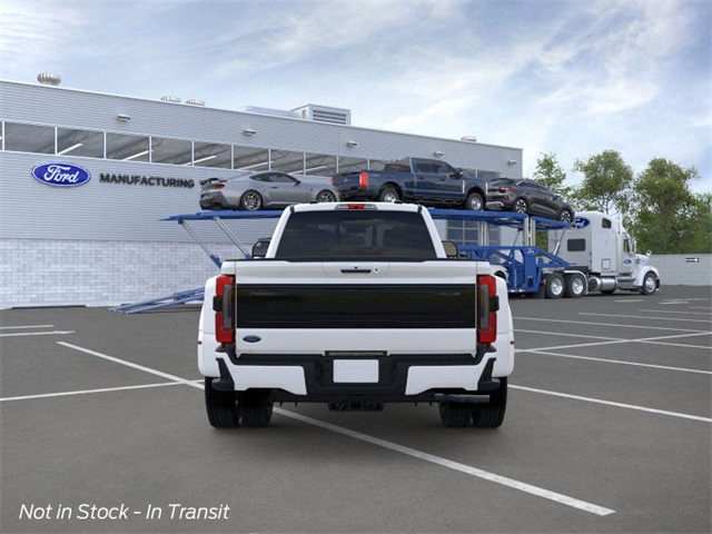 2026 Ford F-450 Platinum photo 5