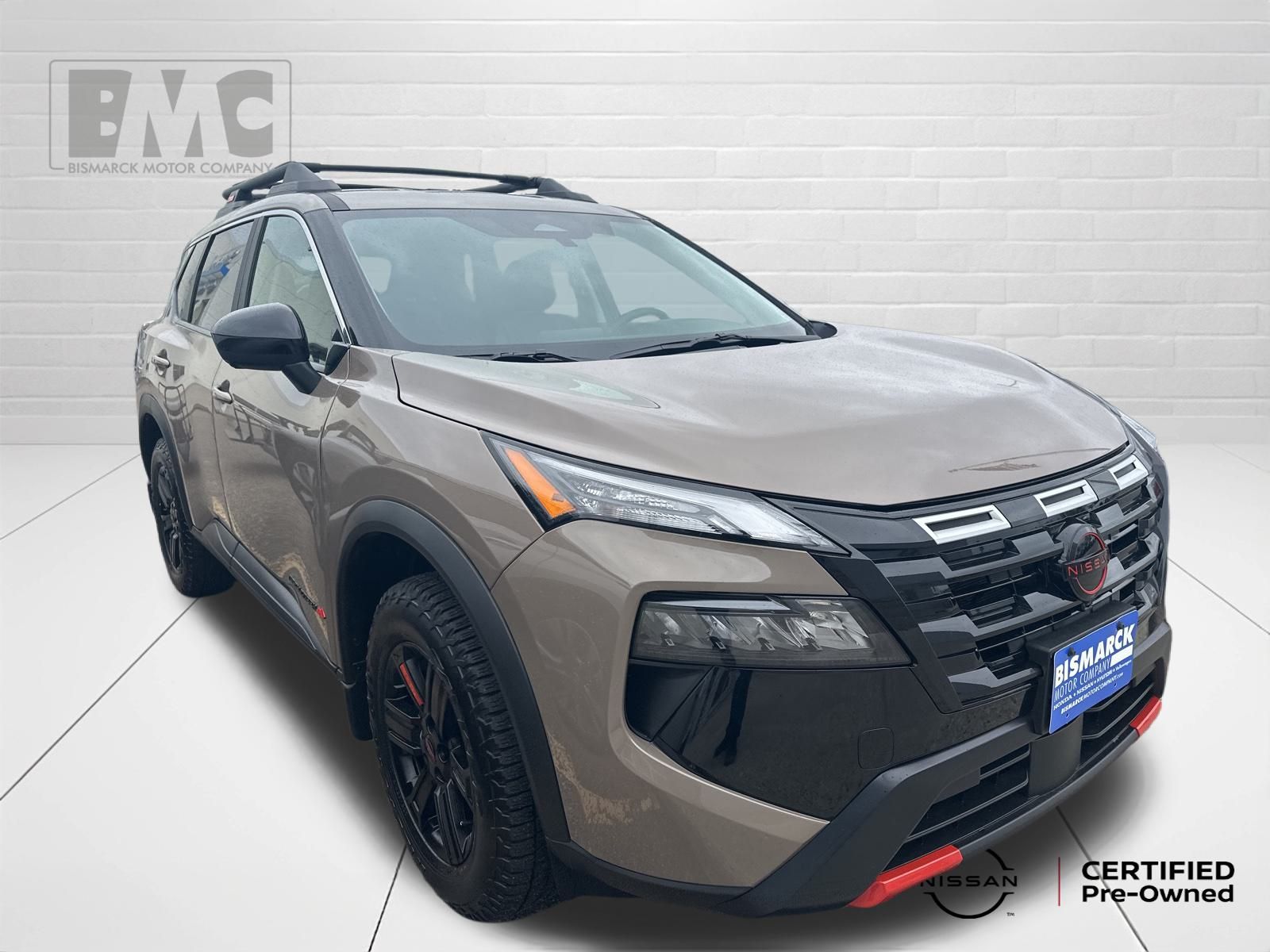 2025 Nissan Rogue SV photo 3