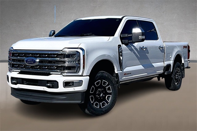 2023 Ford F-250 Super Duty Platinum's photo