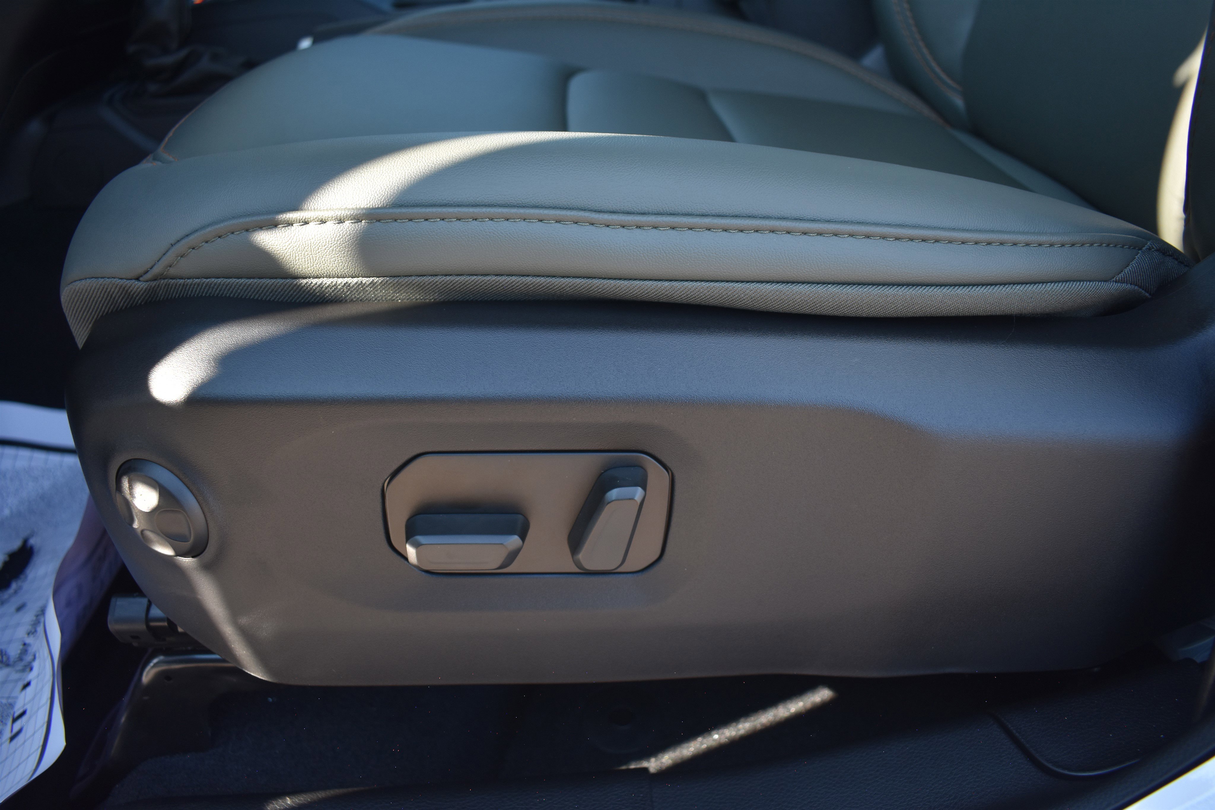 2025 Jeep Gladiator Mojave photo 7