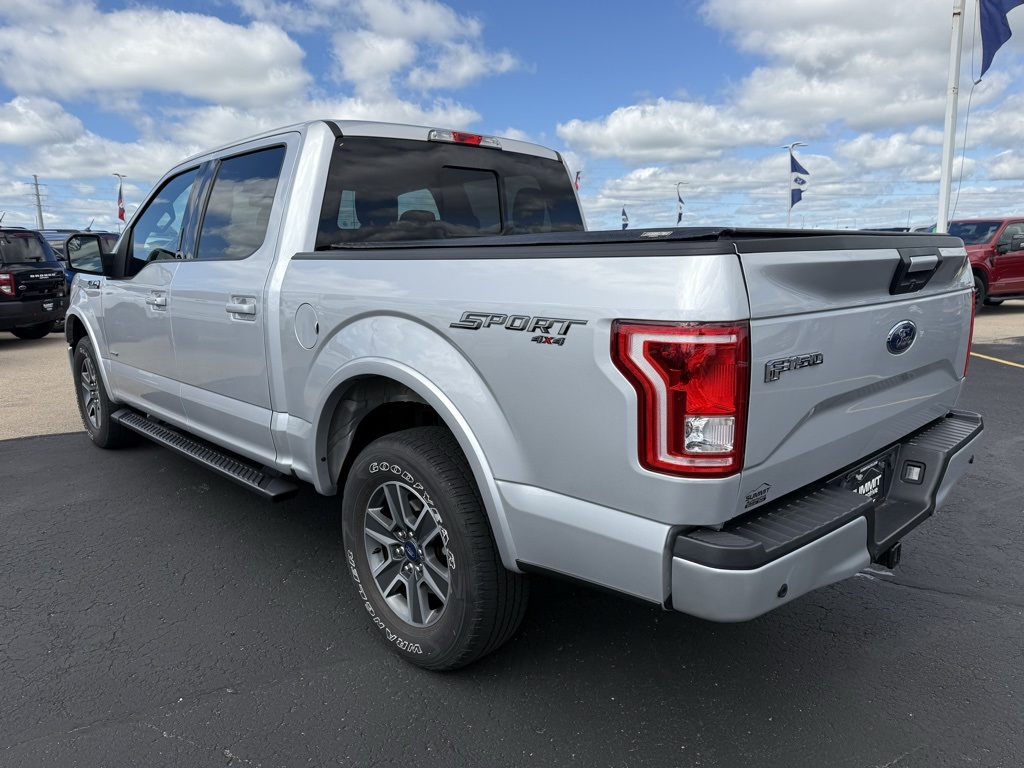 2016 Ford F-150 XLT photo 5