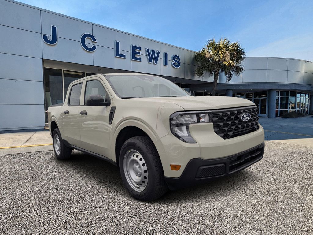 2025 Ford Maverick XL's photo
