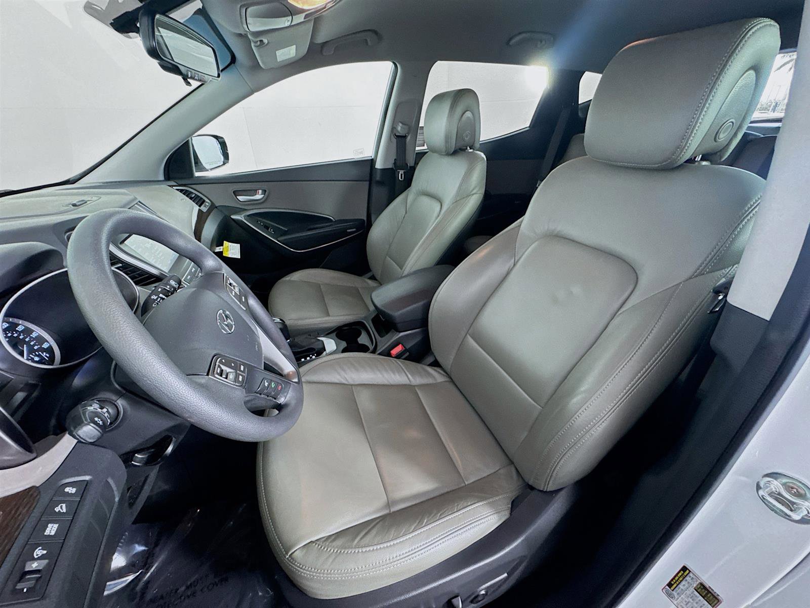 2017 Hyundai Santa Fe Sport Base photo 10