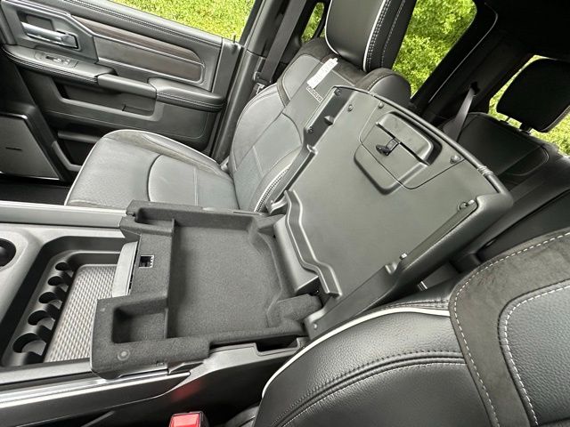 2026 Ram 2500 Laramie photo 25