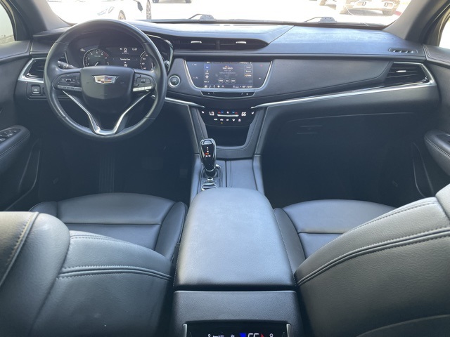 2024 Cadillac XT6 Luxury photo 11
