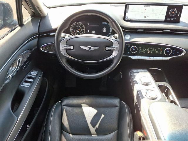 2022 Genesis GV70 2.5T photo 11