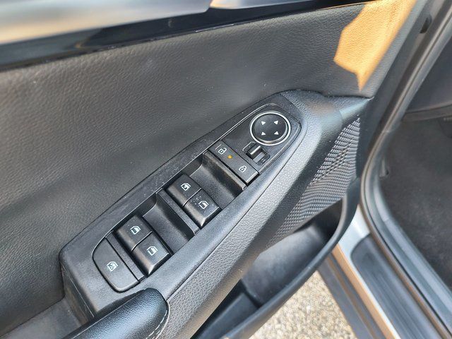 2024 Kia Seltos S photo 18