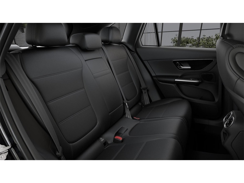 2026 Mercedes Benz GLC 300 4MATIC photo 5