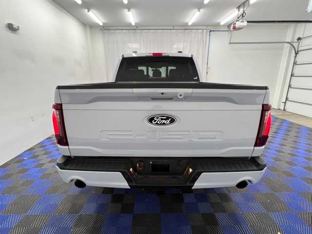 2025 Ford F-150 XLT photo 5