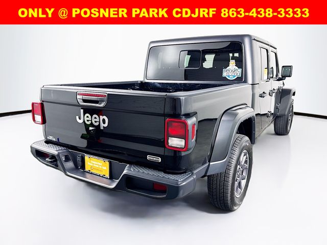 2023 Jeep Gladiator Overland photo 7