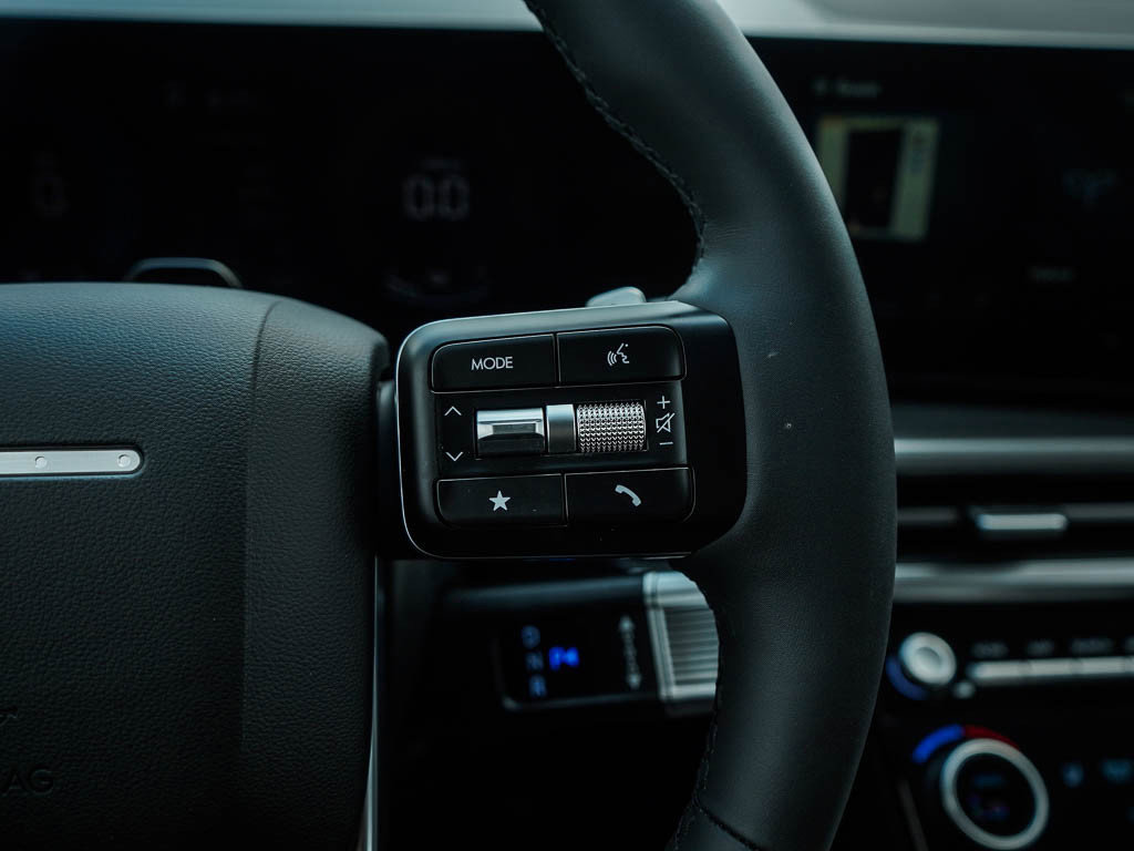 2026 Hyundai Santa Fe SEL photo 20