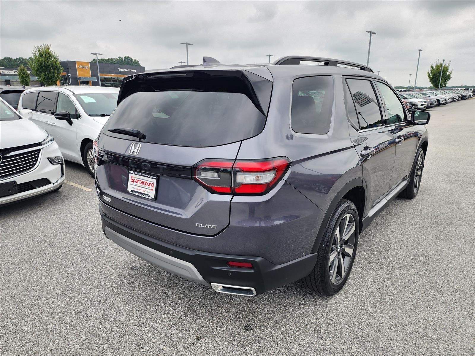 2024 Honda Pilot Elite photo 4