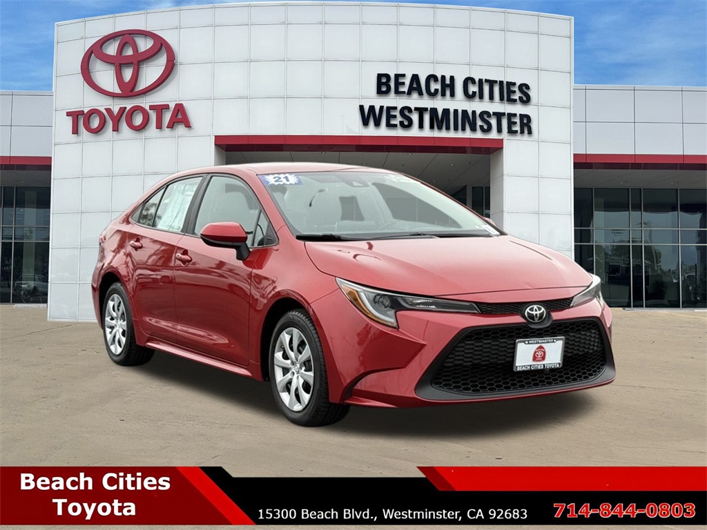 2021 Toyota Corolla LE's photo