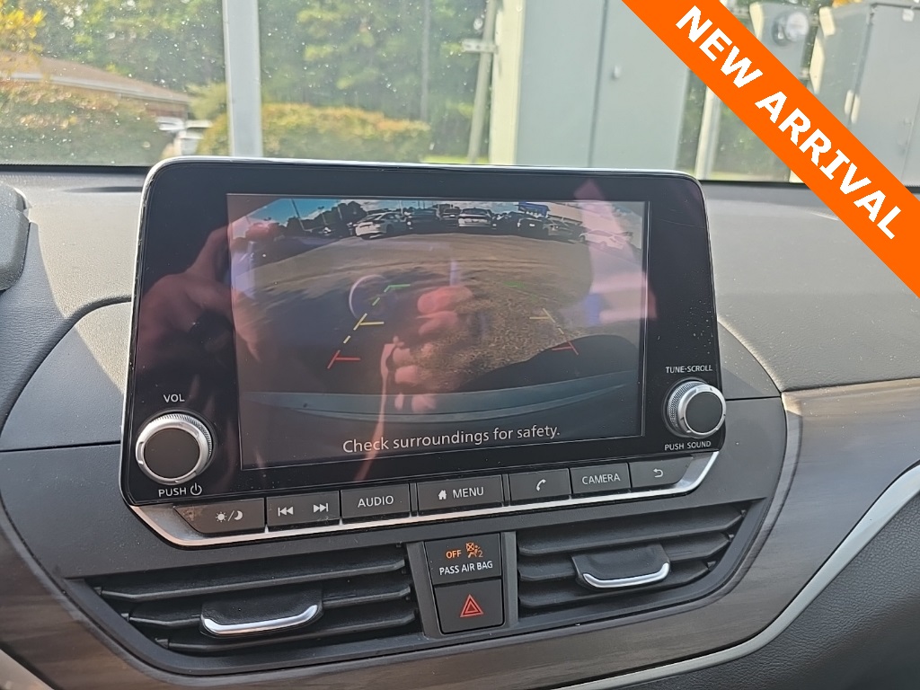 2023 Nissan Altima 2.5 SV photo 14