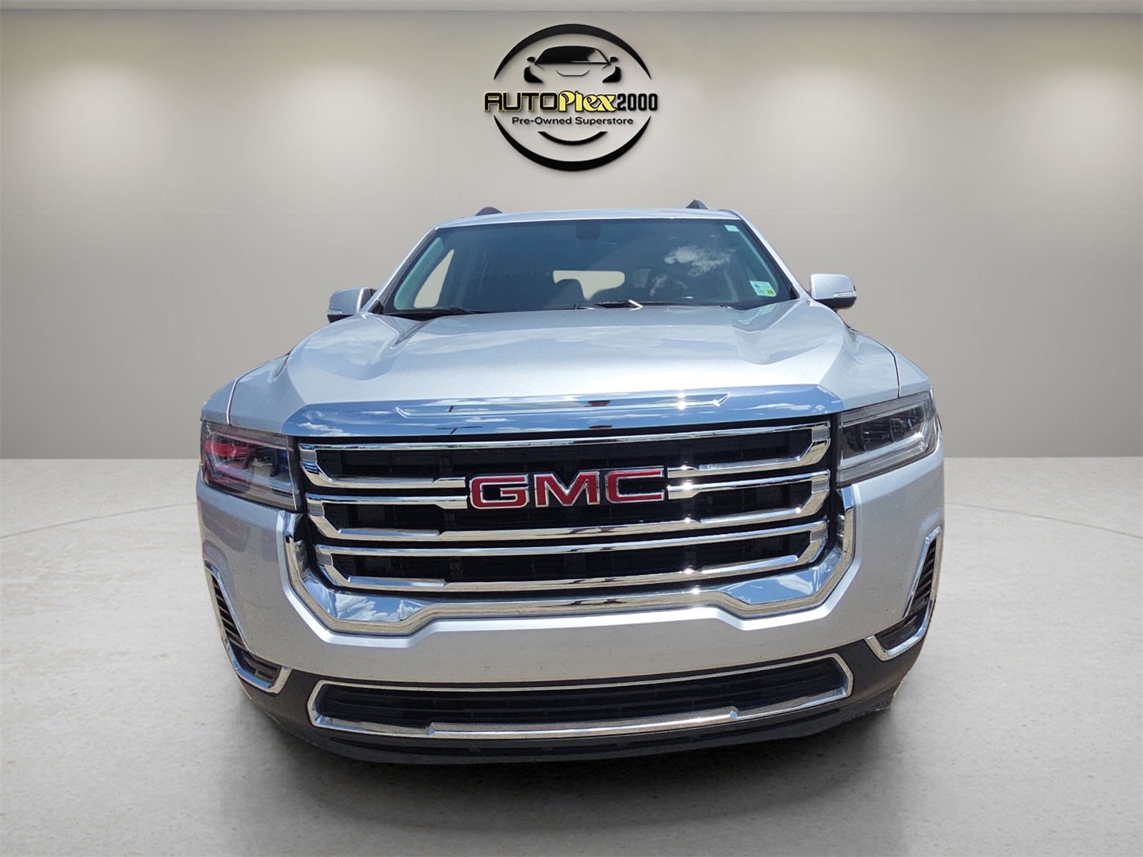 2020 Gmc Acadia SLE photo 2