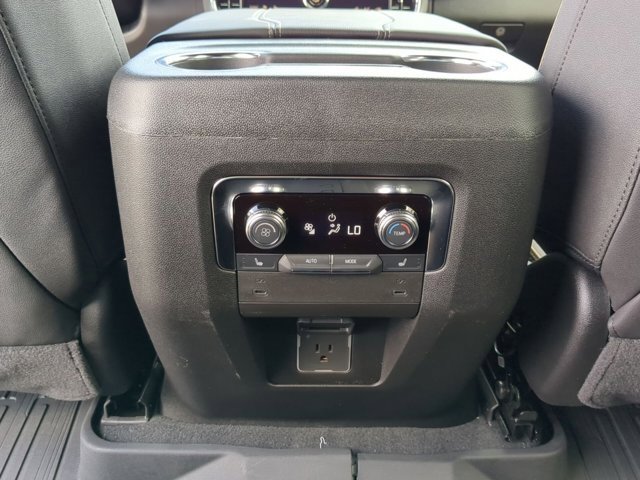 2025 Gmc Yukon XL photo 14