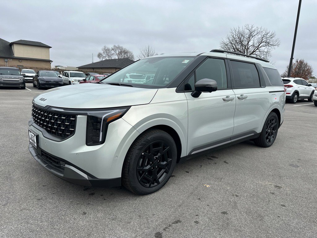 2026 Kia Carnival SX's photo