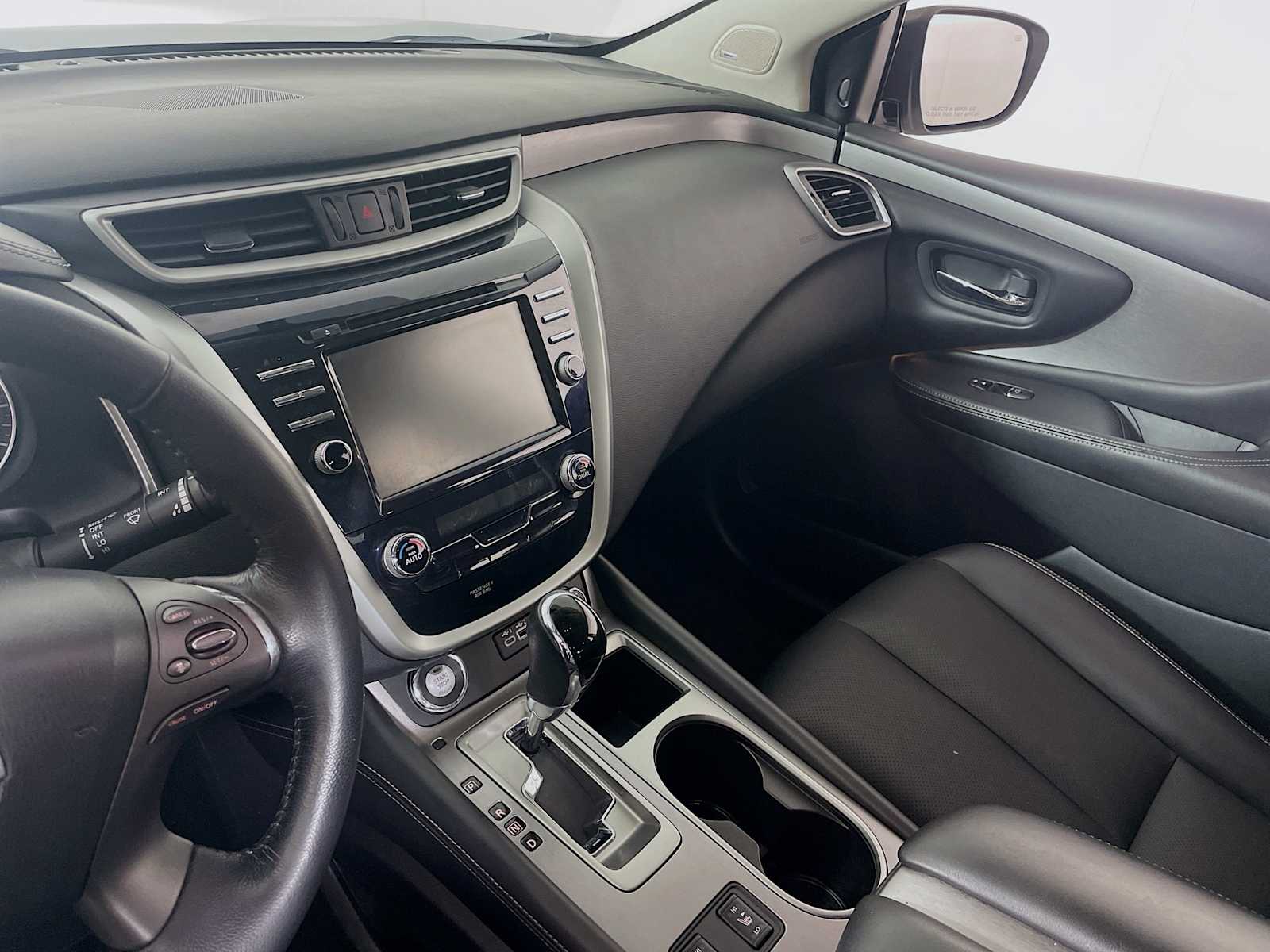 2019 Nissan Murano SL photo 19