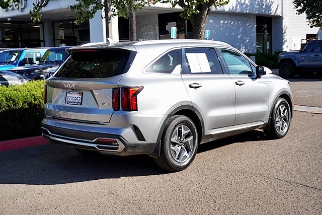 Used 2022 Gray Kia S image 7