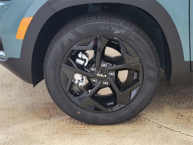 2026 Kia Seltos EX photo 9