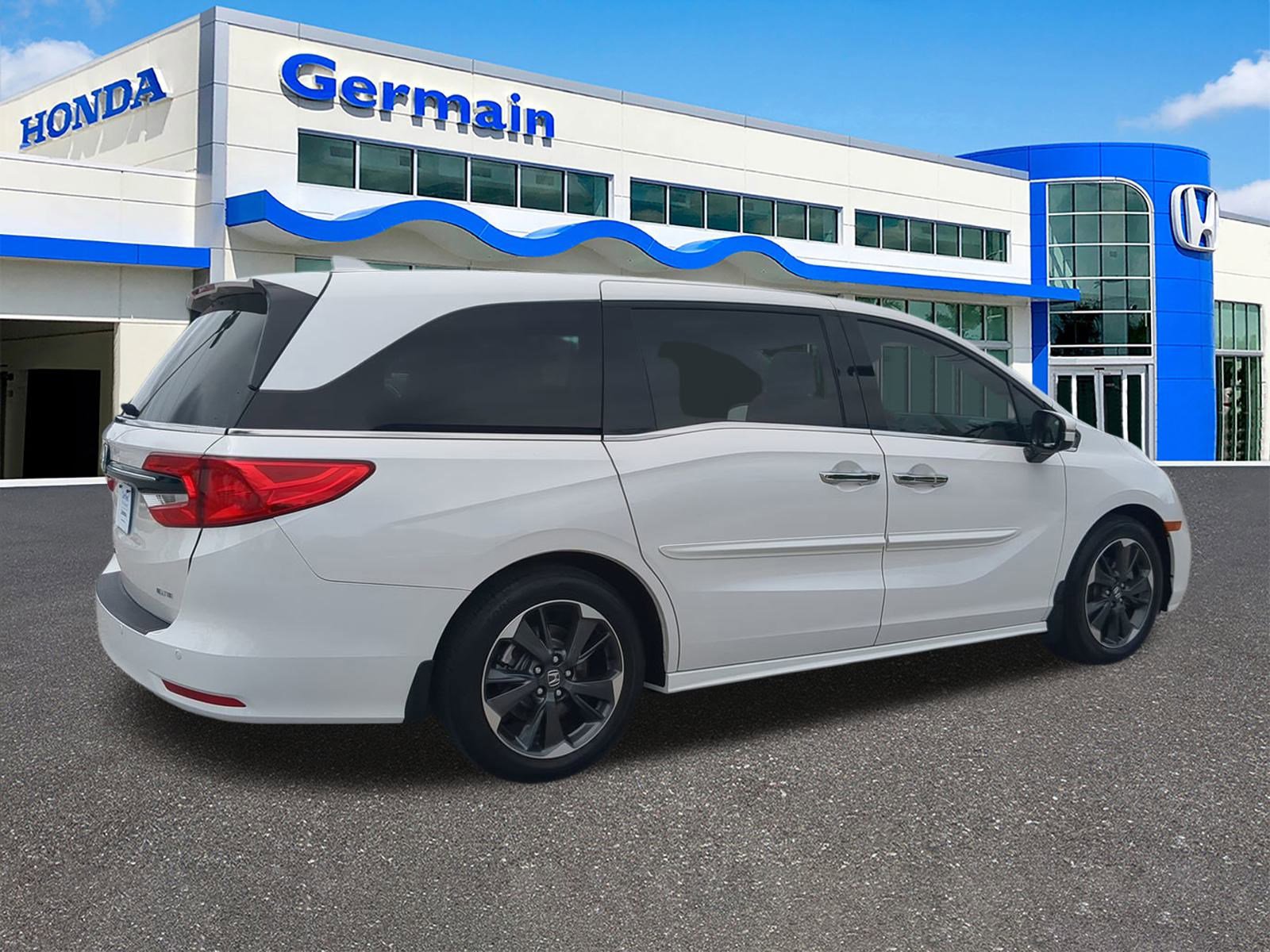 2023 Honda Odyssey Elite photo 2