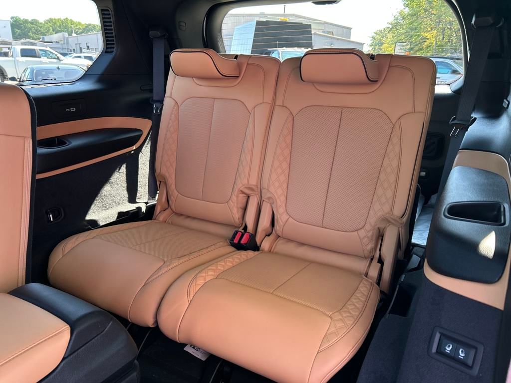 2025 Jeep Grand Cherokee L Summit photo 24
