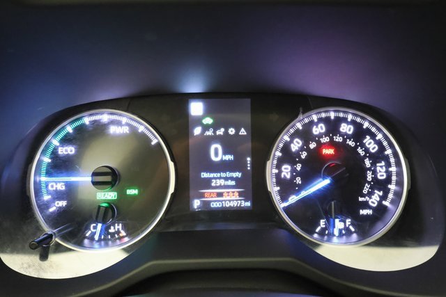 2022 Toyota RAV4 Hybrid XLE photo 12