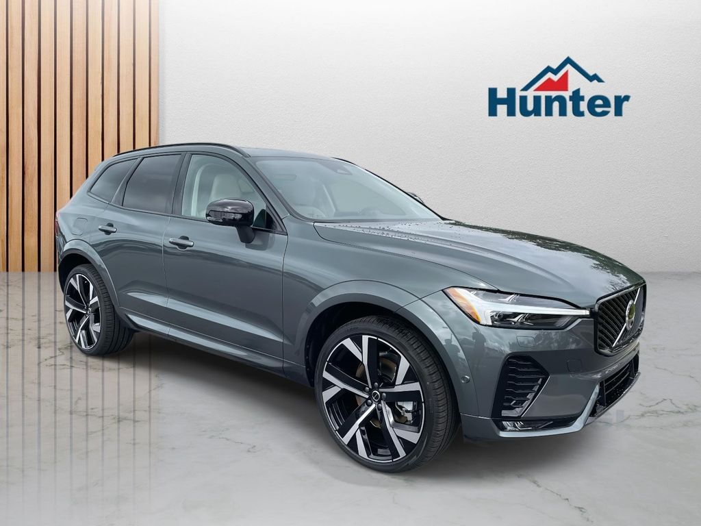 2026 Volvo XC60 Ultra's photo
