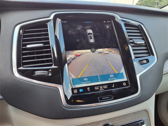 2024 Volvo XC90 Plus photo 18